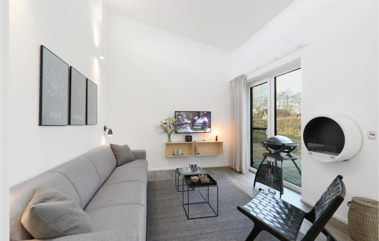 2 Bedroom Gorgeous Home In Lembruch-Duemmer See Ngoại thất bức ảnh